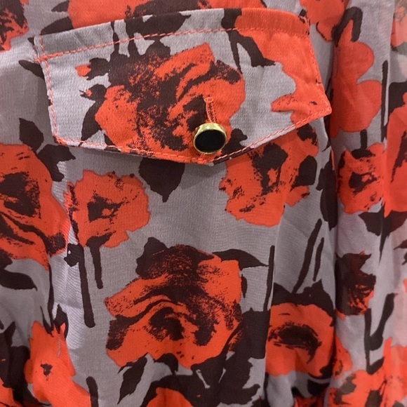 Long sleeve chaffan pleaded mini dress this dress‎ was worn by Lydia Martin - Picture 3 of 5